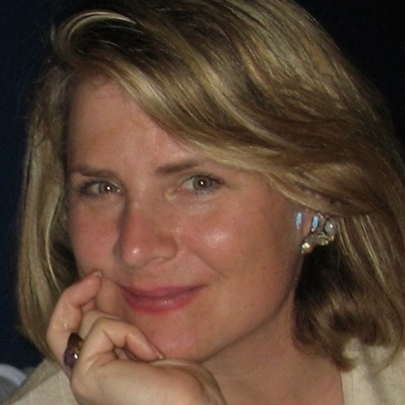 Meet your Posher, Veronica - Picture 3 of 5